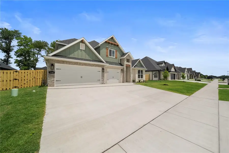 1340 Josephine Road, Pea Ridge, AR 72751 - #2