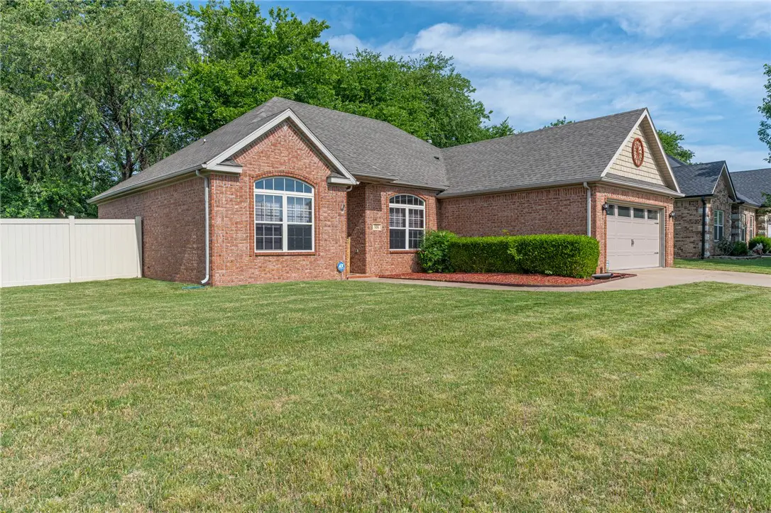 524 Westford Street, Springdale, AR 72762 - #1