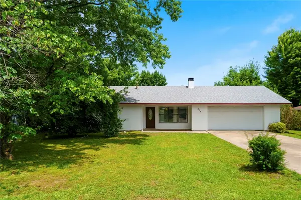 278 Centerpoint Drive, Centerton, AR 72719