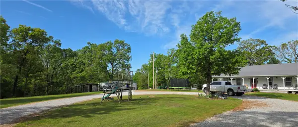14851 N Big Springs Road, Sulphur Springs, AR 72768
