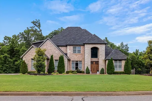 1479 Le Chesnay Drive, Centerton, AR 72719