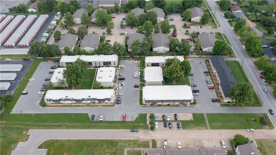 1701 S West End Street, Springdale, AR 72764 - #3