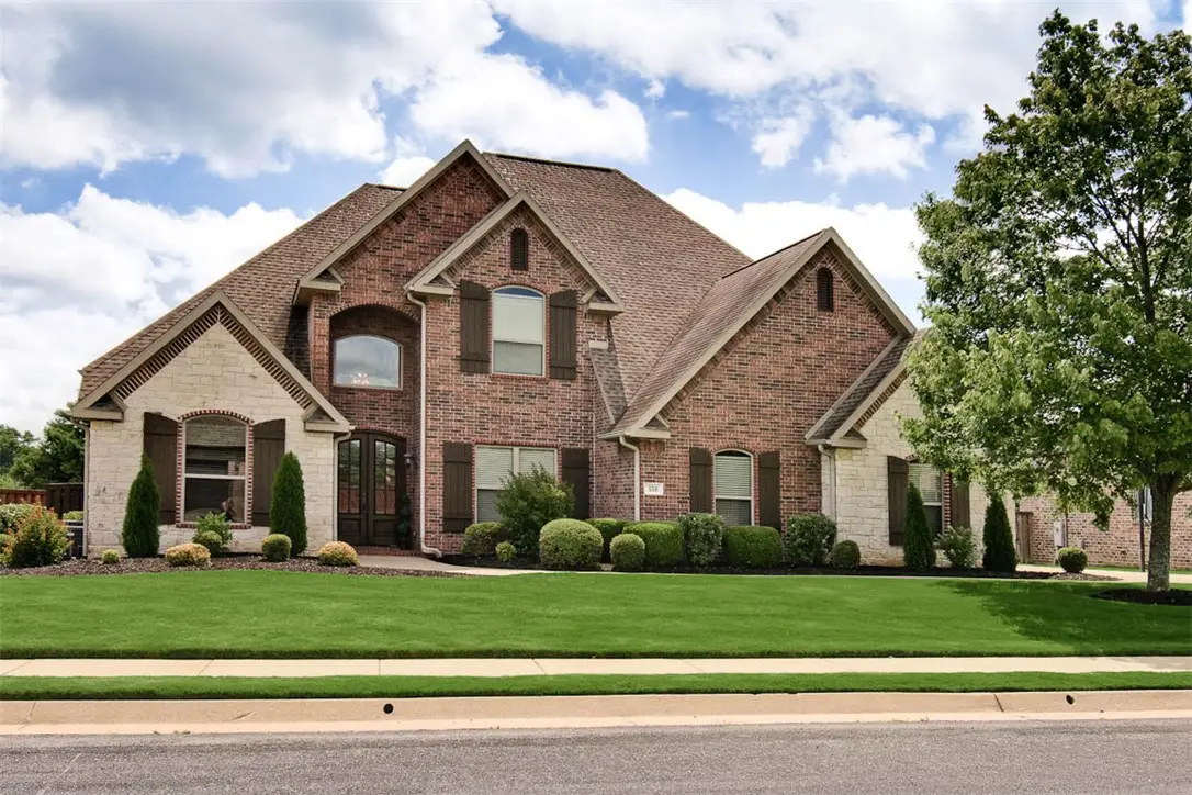 550 Trailwood Circle, Centerton, AR 72719 - #1