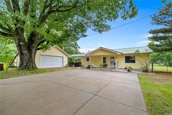 10853 412 Highway, Kansas, OK 74347