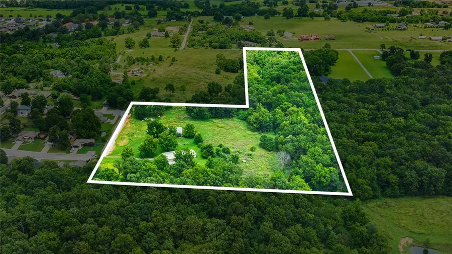 8277 W Brown Road, Cave Springs, AR 72745 - #3