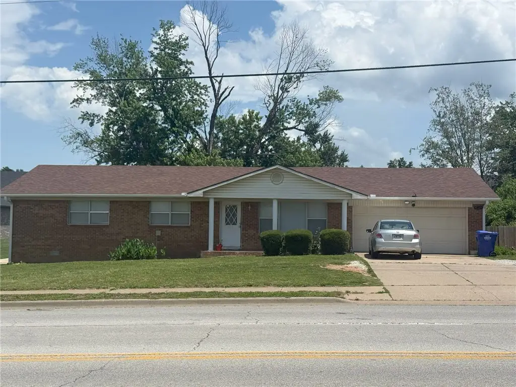 1623 S Dixieland Road, Rogers, AR 72758 - #1