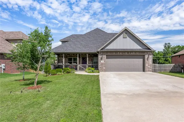 3601 SW Carter Road, Bentonville, AR 72713