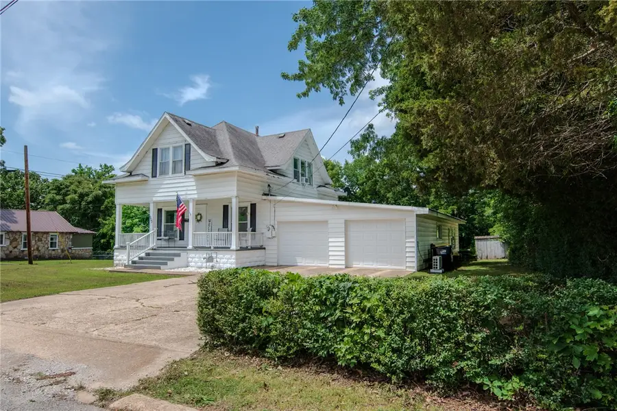 900 N Chestnut Street, Harrison, AR 72601 - #2