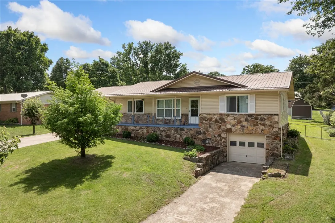 106 Cardinal Street, Harrison, AR 72601 - #1