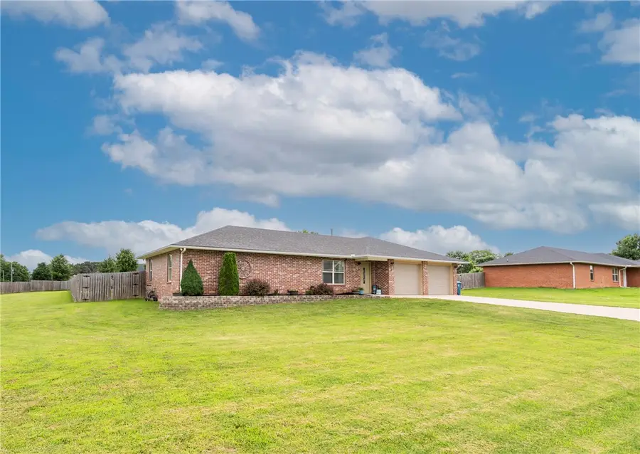 21048 Richard Court, Siloam Springs, AR 72761 - #2