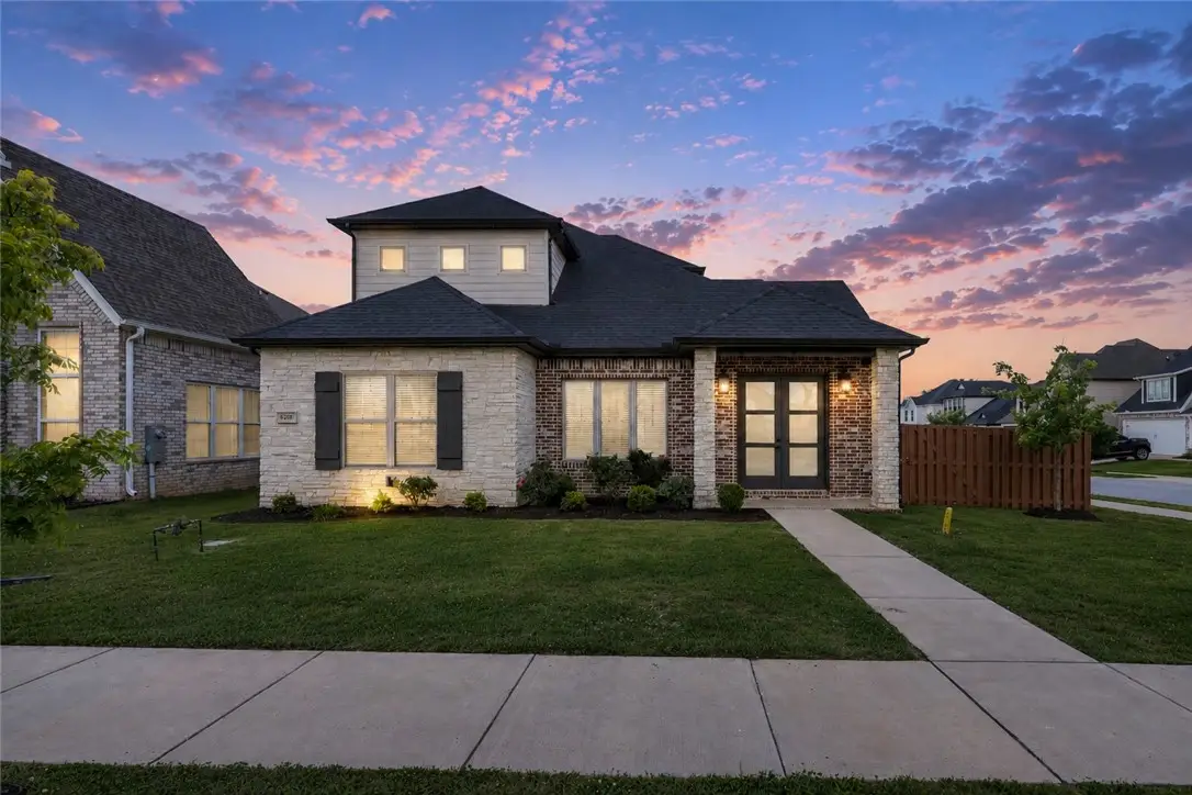 6200 SW Luna Lane, Bentonville, AR 72713 - #1