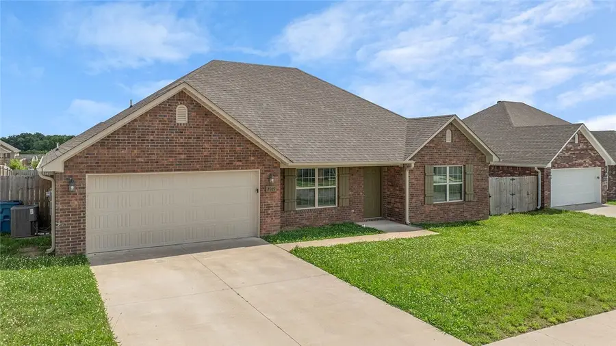 2109 Misti Woods Street, Gentry, AR 72734 - #2