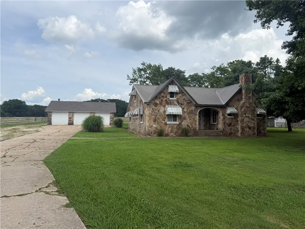 11038 S Wedington Blacktop Road, Lincoln, AR 72744 - #1