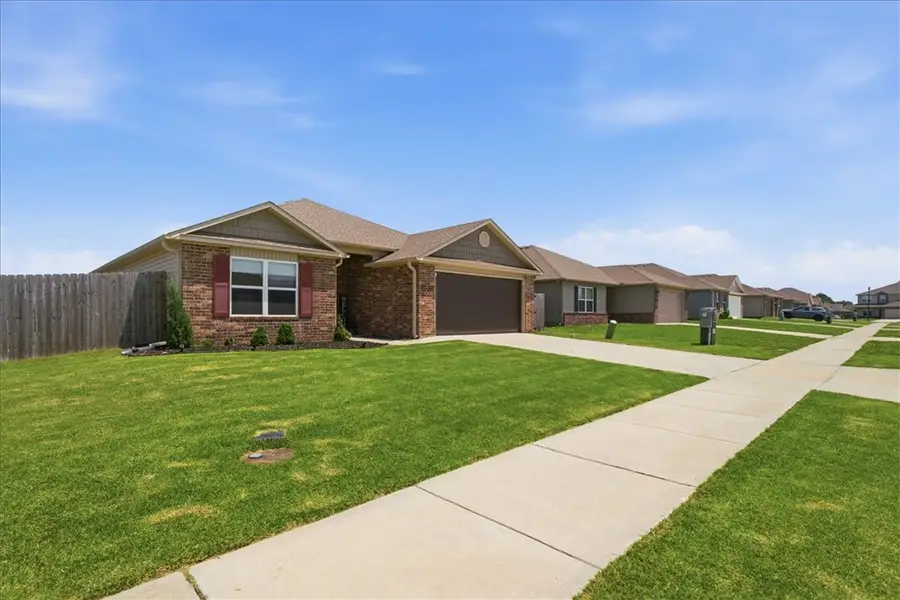 1730 Greenbank Drive, Centerton, AR 72719 - #2