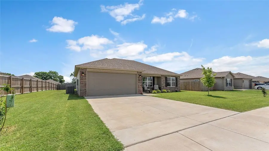 2812 Murphy Street, Pea Ridge, AR 72751 - #2