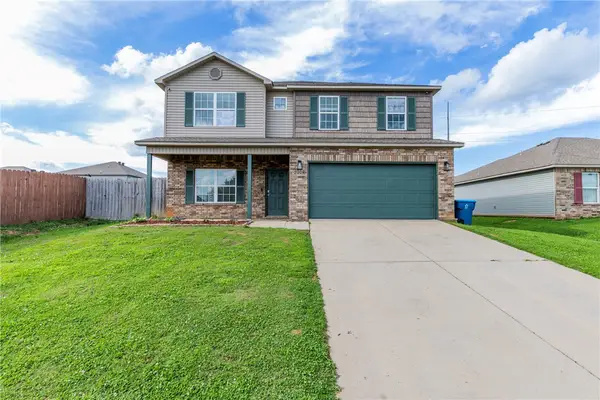 5004 SW Go Green Avenue, Bentonville, AR 72712