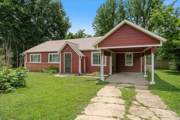 308 Adams Street, Lincoln, AR 72744