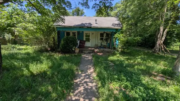 404 N Duff Avenue, Sulphur Springs, AR 72768 - #1