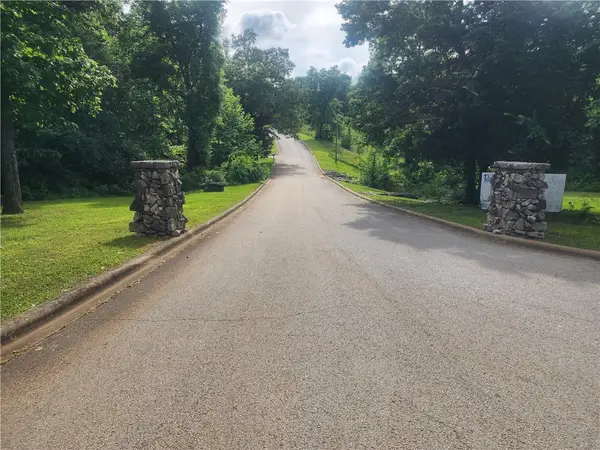 1750 Goff Road, Harrison, AR 72601