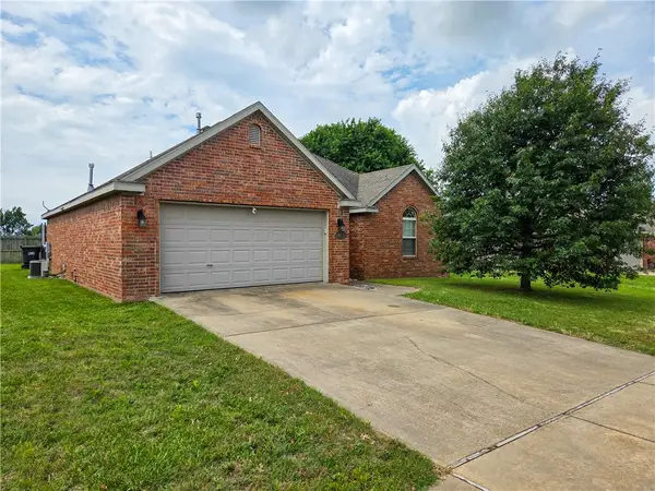 652 Riley Lane, Springdale, AR 72764