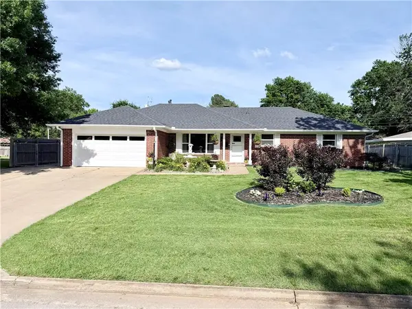 715 Maria Street, Springdale, AR 72762