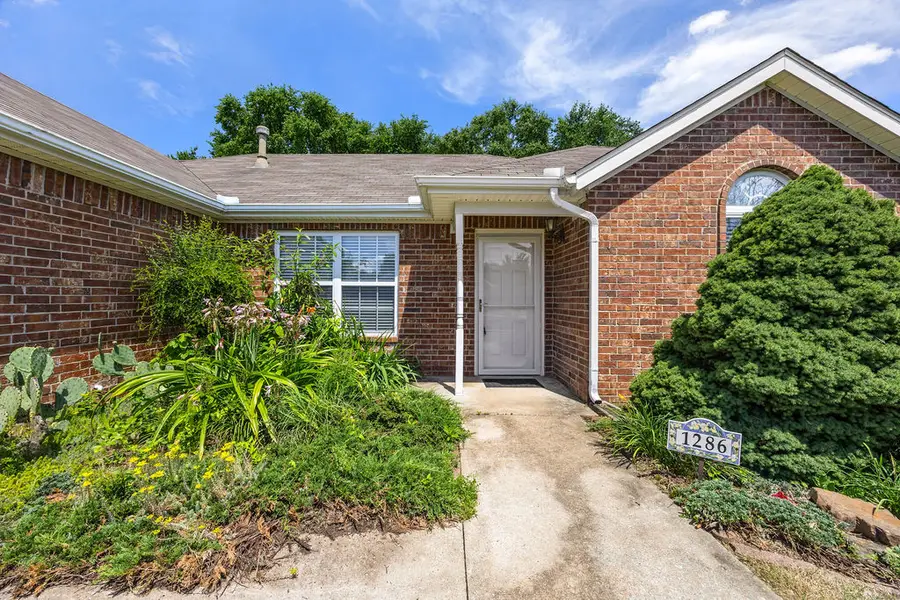 1286 Hackberry Place, Elkins, AR 72727 - #3