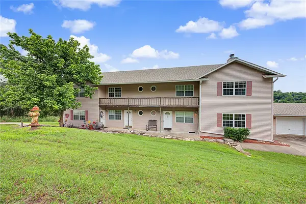 18 Green Meadow Lane, Holiday Island, AR 72631