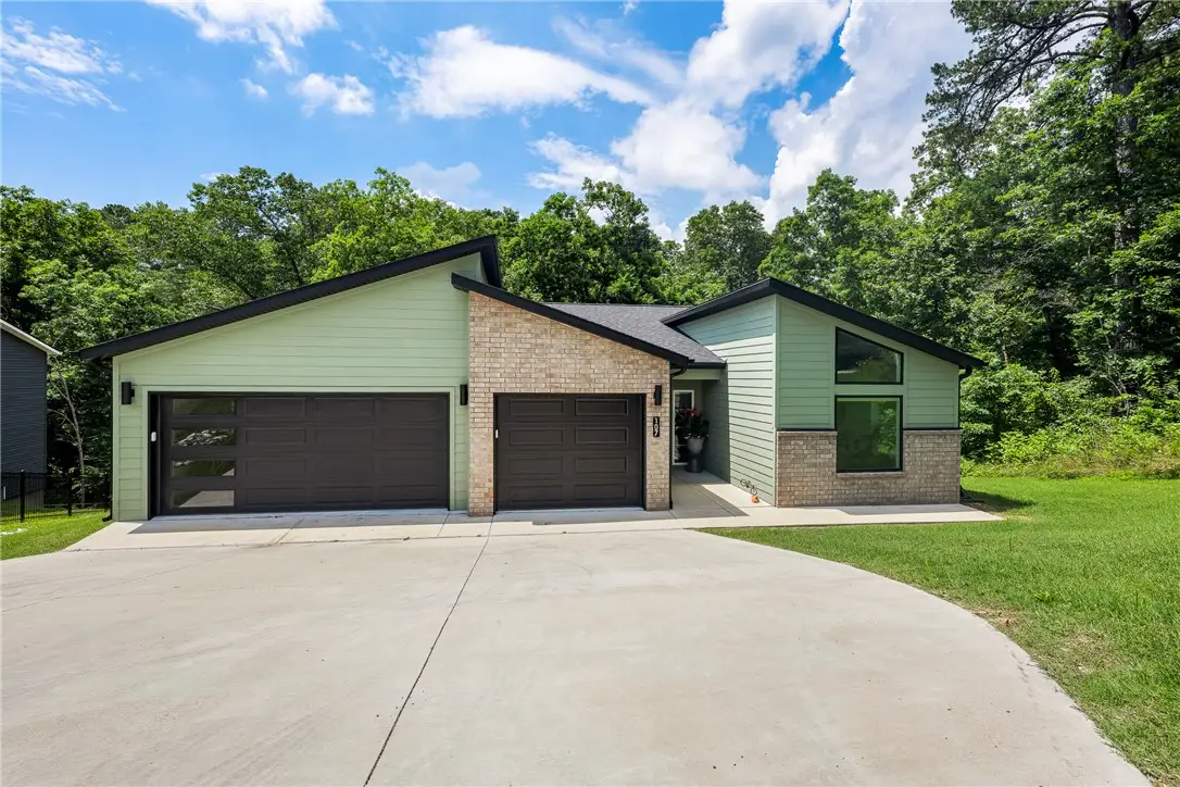 107 Overton Drive, Bella Vista, AR 72714 - #1