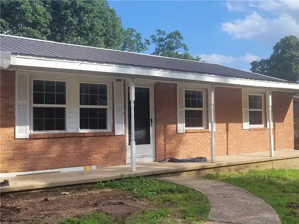 3313 Ridge Road, Siloam Springs, AR 72761