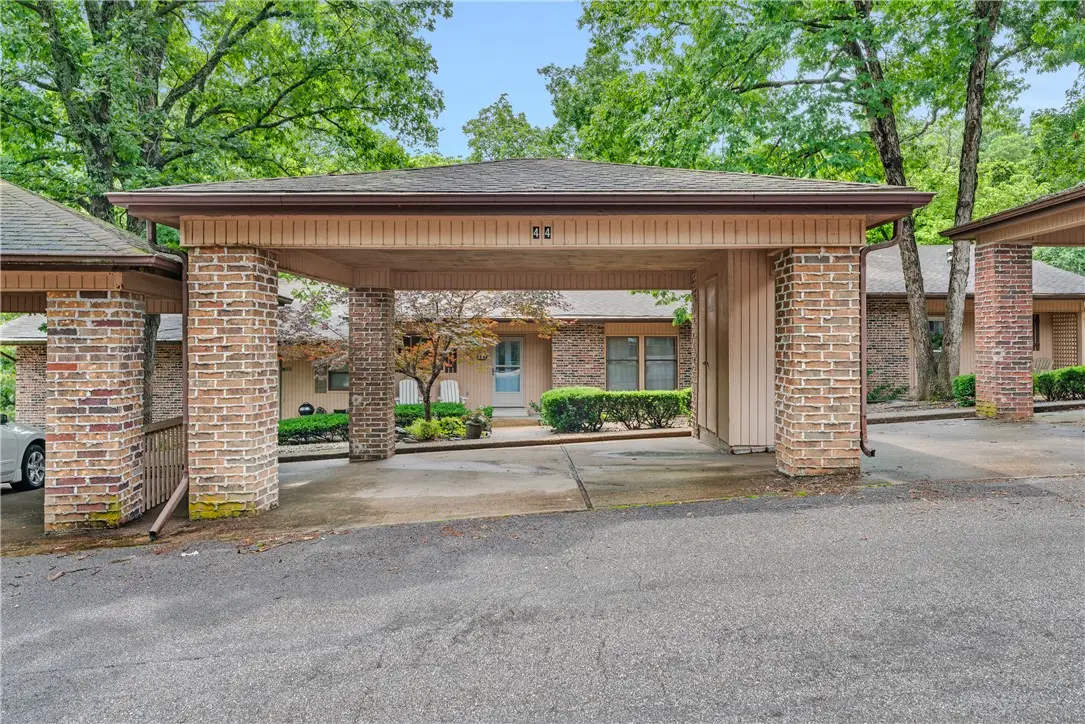 44 Abingdon Lane, Bella Vista, AR 72715 - #1