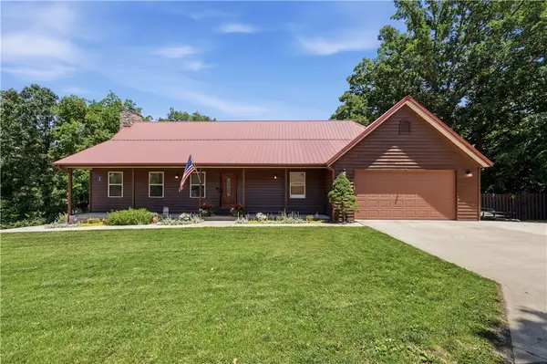 716 E Hilltop Drive, Rogers, AR 72756