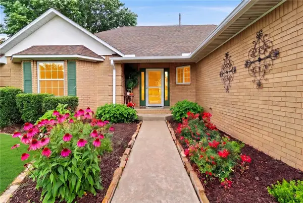 4360 W New Bridge Road, Fayetteville, AR 72704
