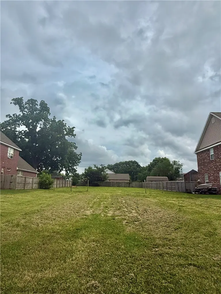 1405 NW 3rd Street, Bentonville, AR 72712 - #3