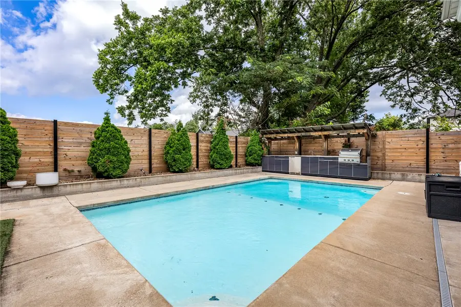 448 SW C Street, Bentonville, AR 72712 - #2