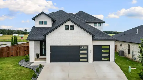 6601 SW First Light Street, Bentonville, AR 72713