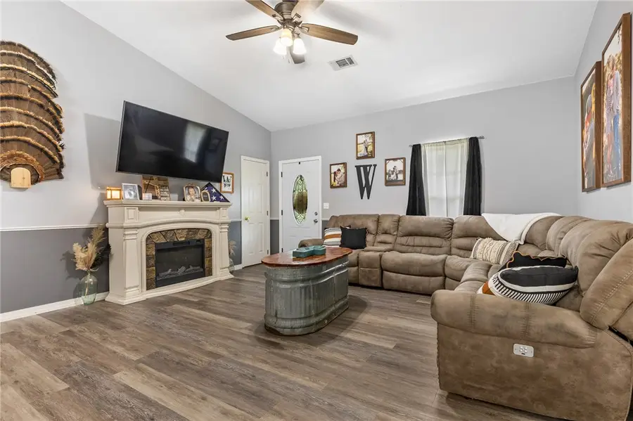 3650A S 43 Highway, Harrison, AR 72601 - #3