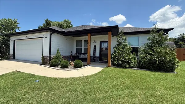 200 Cherry Street, Lincoln, AR 72744