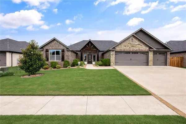 620 Chaparral Street, Centerton, AR 72719