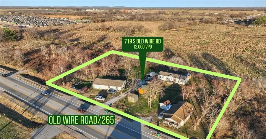 719 Old Wire Road, Lowell, AR 72745 - #3
