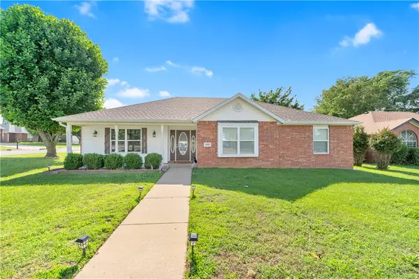 1606 24th Place, Rogers, AR 72758