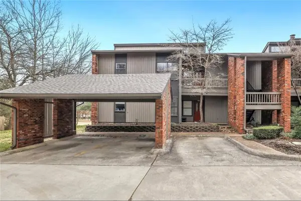2779 Joyce Boulevard #21, Fayetteville, AR 72703