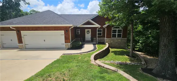 25 Halifax Lane, Bella Vista, AR 72714