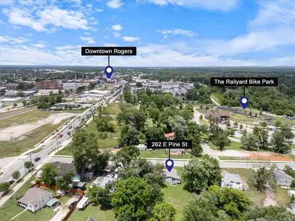 262 E Pine Street, Rogers, AR 72756