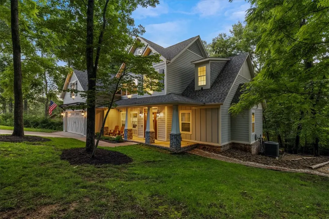2 Hill Lane, Bella Vista, AR 72714 - #1