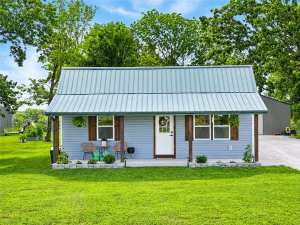 772 N Plainview Road, Anderson, MO 64831