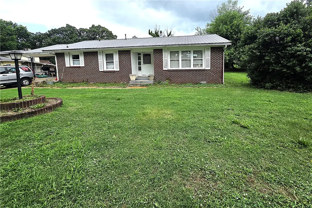 113 Pleasant Avenue, Berryville, AR 72616 - #1