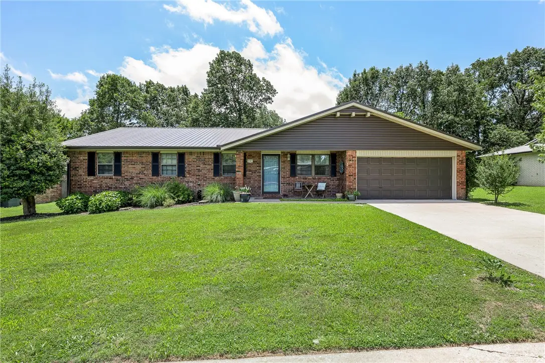 3101 N Mcdonald Avenue, Springdale, AR 72762 - #1