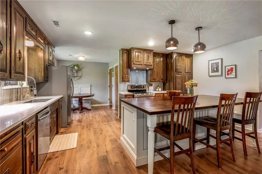 3101 N Mcdonald Avenue, Springdale, AR 72762 - #3