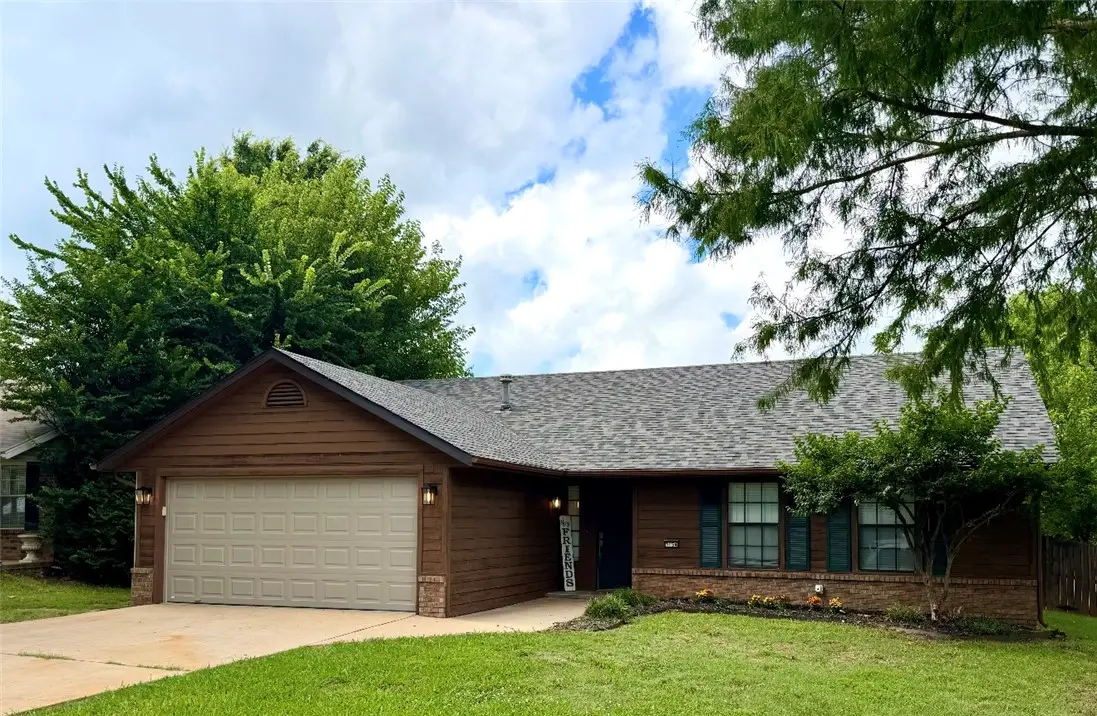 3154 W Shale Street, Fayetteville, AR 72704 - #1