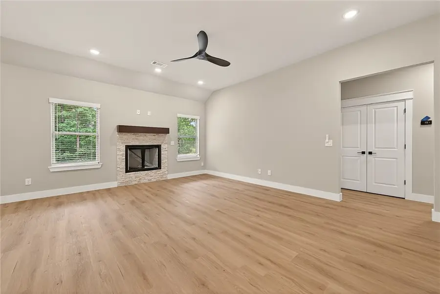 3 Newent Lane, Bella Vista, AR 72714 - #2